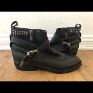 Dolce Vita “Joey” motor ankle bootie